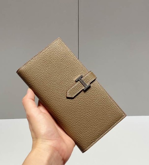 에르메스 25 한정판 17cm 장지갑 E647