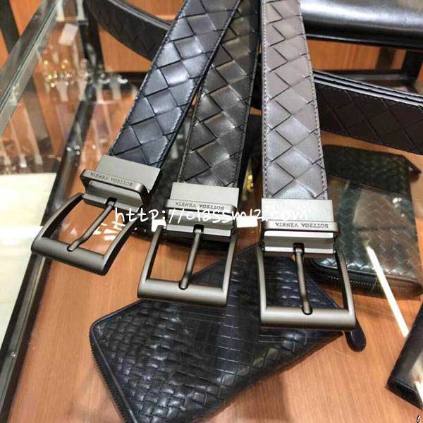 보테가베네타 25 한정판 3.5cm 소가죽 카프스킨 벨트 F890