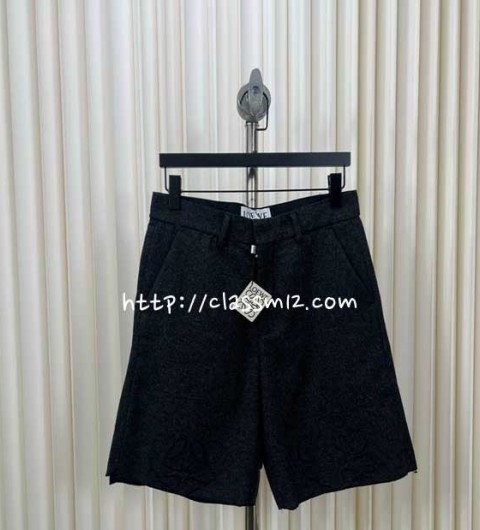 로에베 25 한정판 반바지 A11715