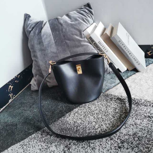 셀린느 25 한정판 16*18cm 크로스백 가방 C5050
