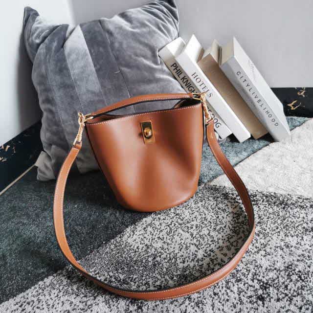 셀린느 25 한정판 16*18cm 크로스백 가방 C5051