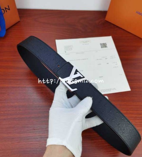 루이비통 25 한정판 4.0cm Mosaic 소가죽 카프스킨 벨트 F922