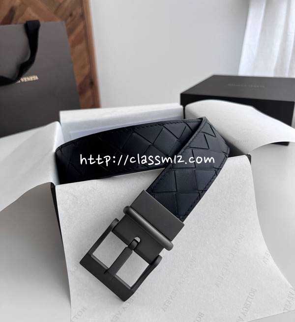 보테가베네타 25 한정판 3.5cm intreccio 소가죽 카프스킨 벨트 F936