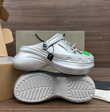 발렌시아가 x 크록스 25 한정판 남여공용 Crocs x shoes 슬리퍼 B4301