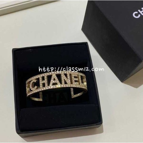 샤넬 25 한정판 팔찌 D2672