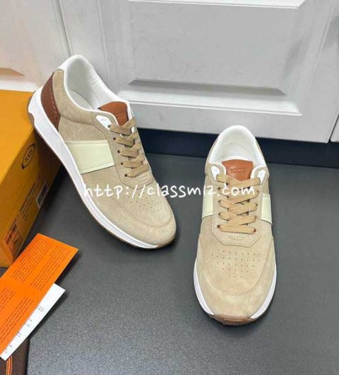 TODS 25 한정판 소가죽 카프스킨 운동화 B4334