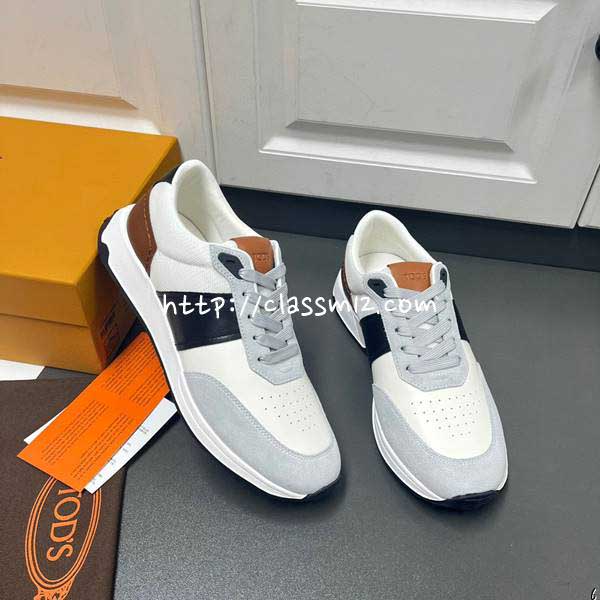 TODS 25 한정판 소가죽 카프스킨 운동화 B4335