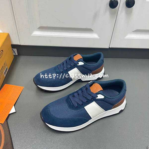 TODS 25 한정판 소가죽 카프스킨 운동화 B4336