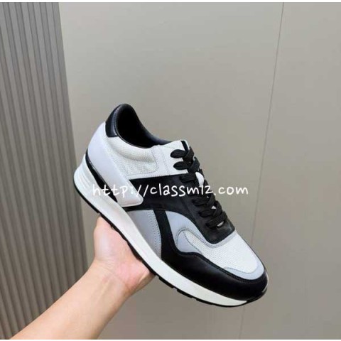 TODS 25 한정판 소가죽 카프스킨 운동화 B4340