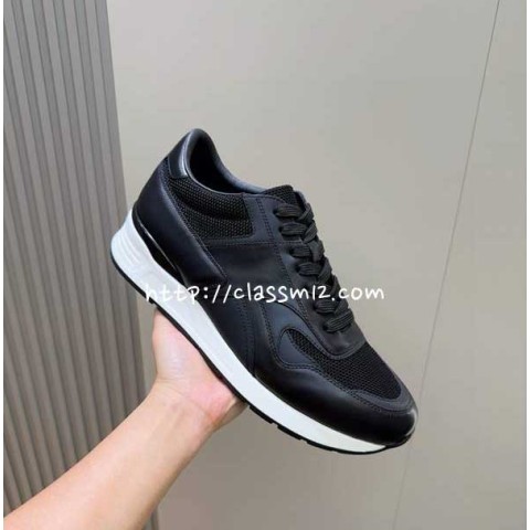 TODS 25 한정판 소가죽 카프스킨 운동화 B4342
