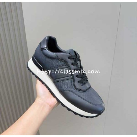 TODS 25 한정판 소가죽 카프스킨 운동화 B4343
