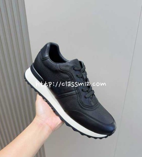 TODS 25 한정판 소가죽 카프스킨 운동화 B4345