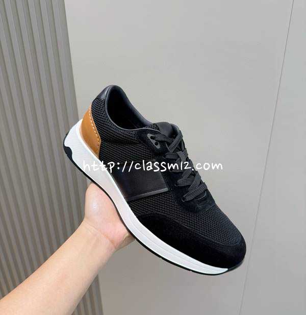 TODS 25 한정판 소가죽 카프스킨 운동화 B4346