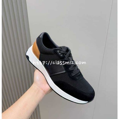 TODS 25 한정판 소가죽 카프스킨 운동화 B4346