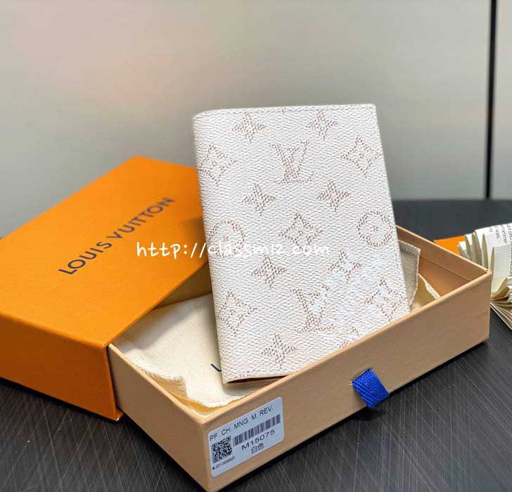 루이비통 25 한정판 M15075 Monogram Heritage 여권 지갑 E779