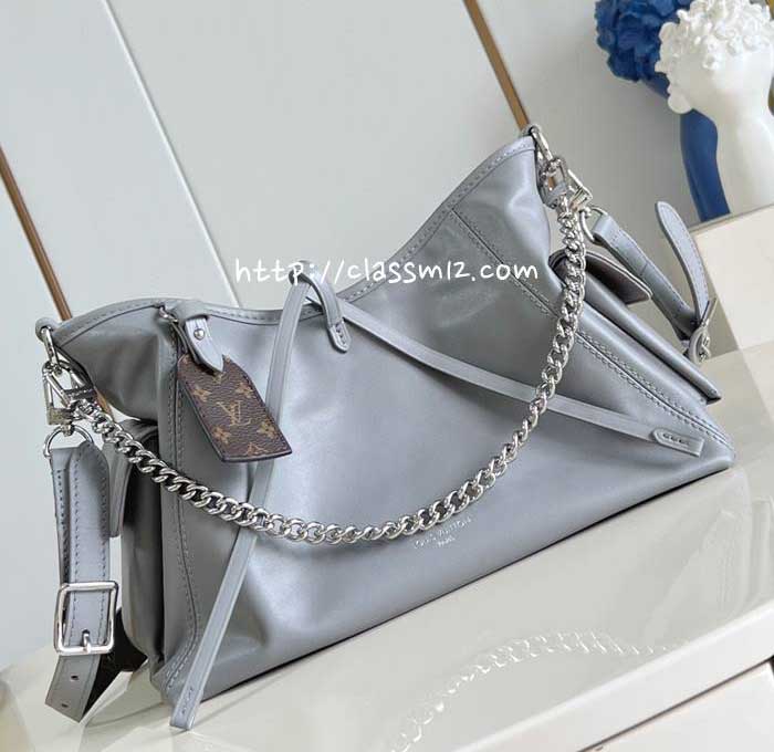 루이비통 25 한정판 M25143 CarryAll Cargo 양가죽 램스킨 크로스백 가방 C5137