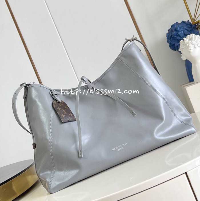 루이비통 25 한정판 M25143 CarryAll Dark 양가죽 램스킨 크로스백 가방 C5138