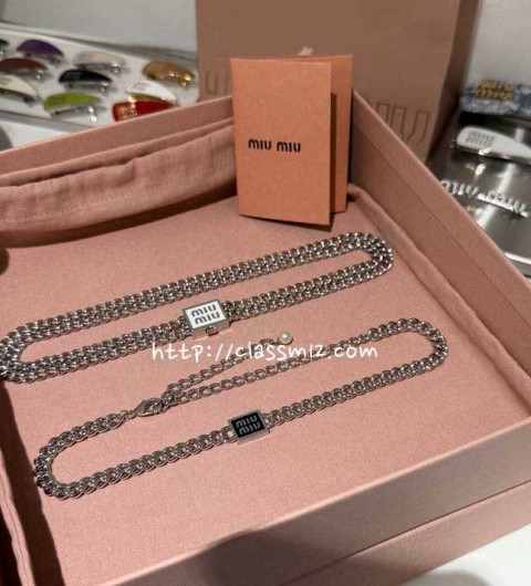 미우미우 25 한정판 choker 목걸이 D2821