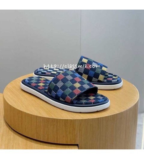 루이비통 25 한정판 Waterfront 슬리퍼 B4602