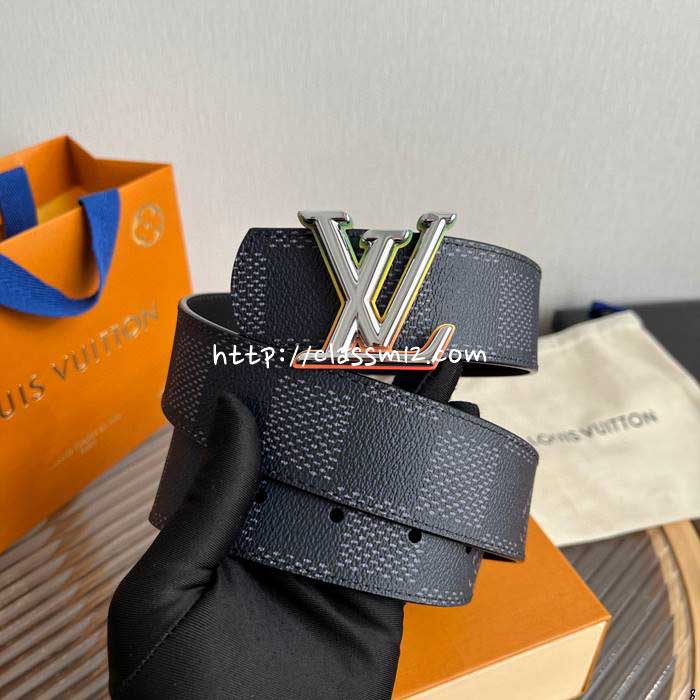 루이비통 25 한정판 양면용 4.0cm 소가죽 카프스킨 벨트 F1113