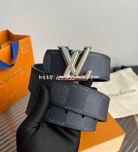 루이비통 25 한정판 양면용 4.0cm 소가죽 카프스킨 벨트 F1113