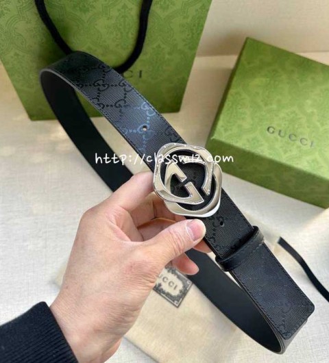 구찌 25 한정판 4.0cm Marmont 소가죽 카프스킨 벨트 F1147