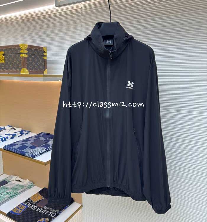 발렌시아가 25 한정판 긴팔 후드 자켓 A12665