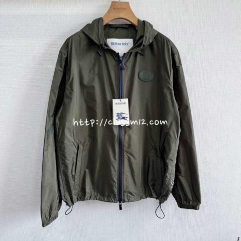 버버리 25 한정판 긴팔 후드 자켓 A12856