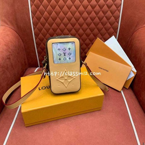 [정품직조원단] 루이비통 25 한정판 MP3 M14063 크로스백 가방 C5453