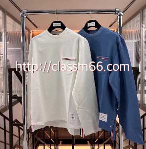 톰브라운 25 한정판 남여공용 긴팔 맨투맨 A12858