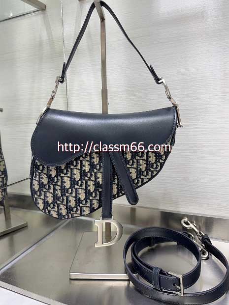 디올 25 한정판 Saddle 0455 크로스백 가방 C5496