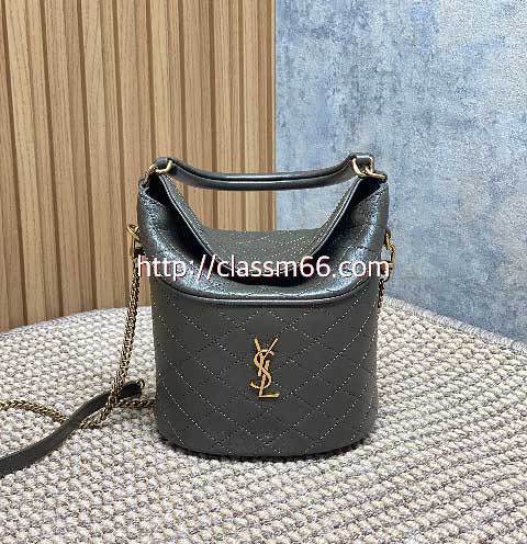 입생로랑 25 한정판 763961 Gaby 양가죽 램스킨 크로스백 가방 C5546