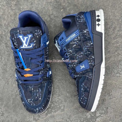 루이비통 25 한정판 1AHWTB LV TRAINER 남여공용 운동화 B4765