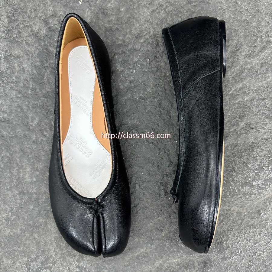 마르지엘라 25 한정판 Tabi new ballerina 양가죽 램스킨 여성 신발 B4782
