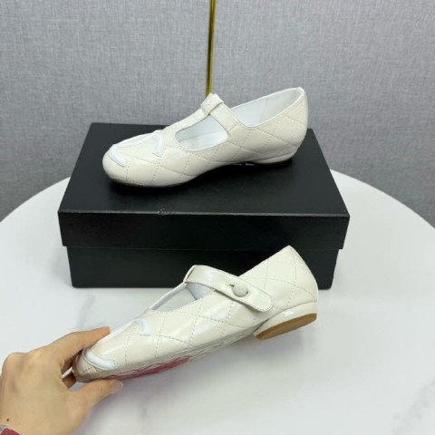 샤넬 25 한정판 여성 신발 B4848