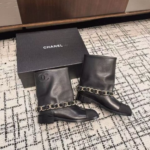 샤넬 25 한정판 여성 부츠 B4864