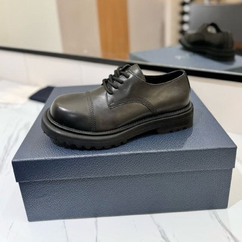 디올 25 한정판 여성 신발 B4879