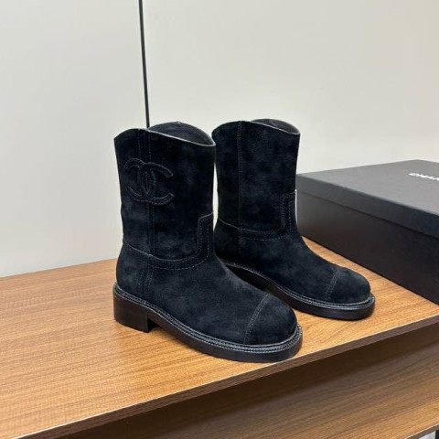 샤넬 25 한정판 여성 부츠 B4966