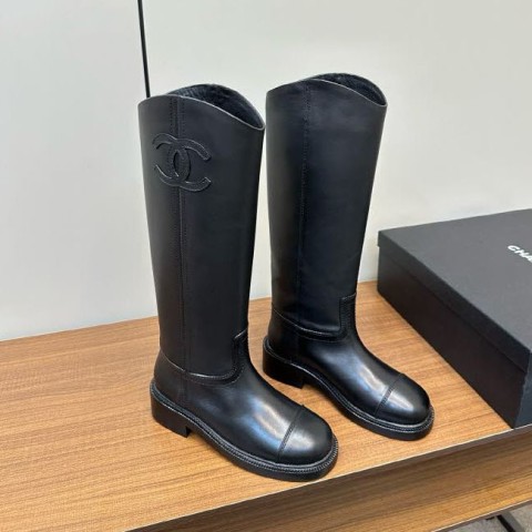 샤넬 25 한정판 여성 부츠 B4968
