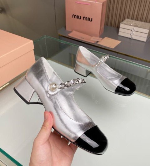 미우미우 25 한정판 4.5cm/7cm 여성 하이힐 B5129