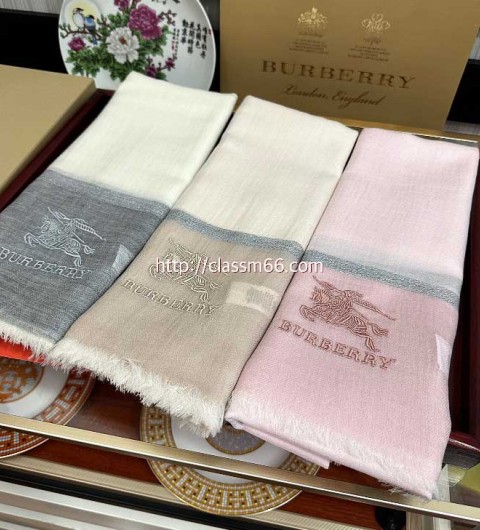 버버리 25 한정판 양털 목도리 D3086