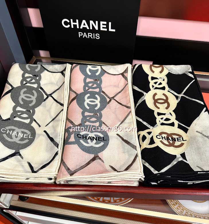 샤넬 25 한정판 스카프 D3087