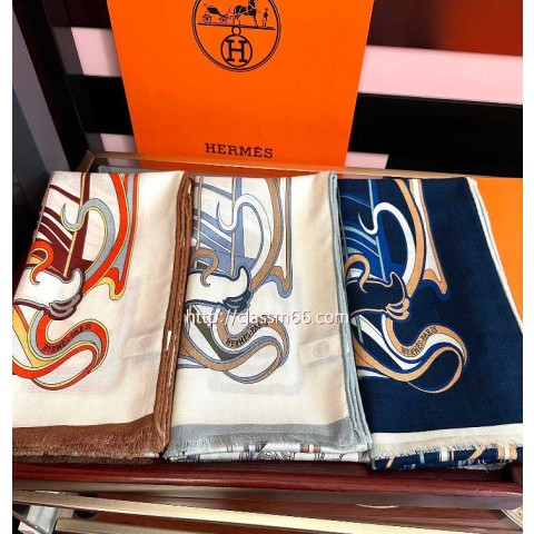 에르메스 25 한정판 양털 목도리 D3089