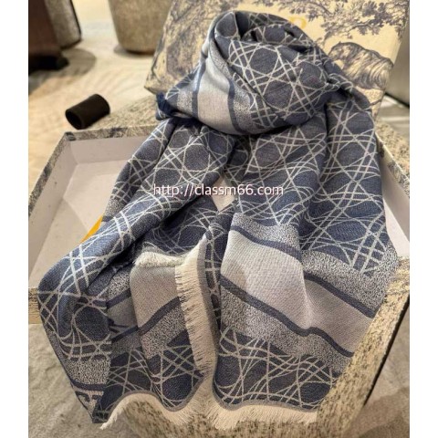 디올 25 한정판 스카프 D3107