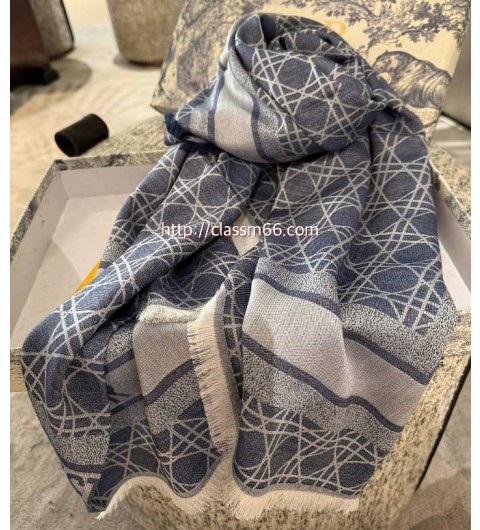 디올 25 한정판 스카프 D3107