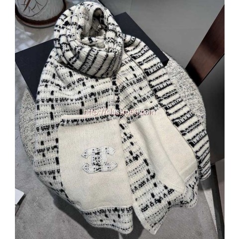 샤넬 25 한정판 양털 목도리 D3112