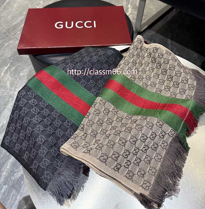 구찌 25 한정판 양털 목도리 D3114