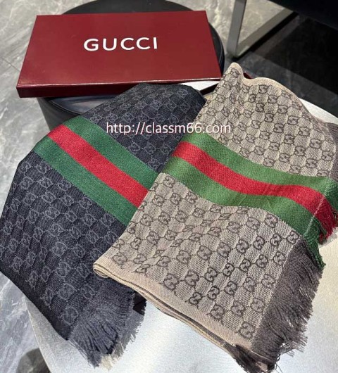 구찌 25 한정판 양털 목도리 D3114