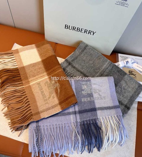 버버리 25 한정판 양털 목도리 D3127