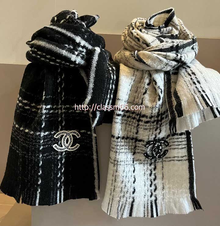 샤넬 25 한정판 양털 목도리 D3129